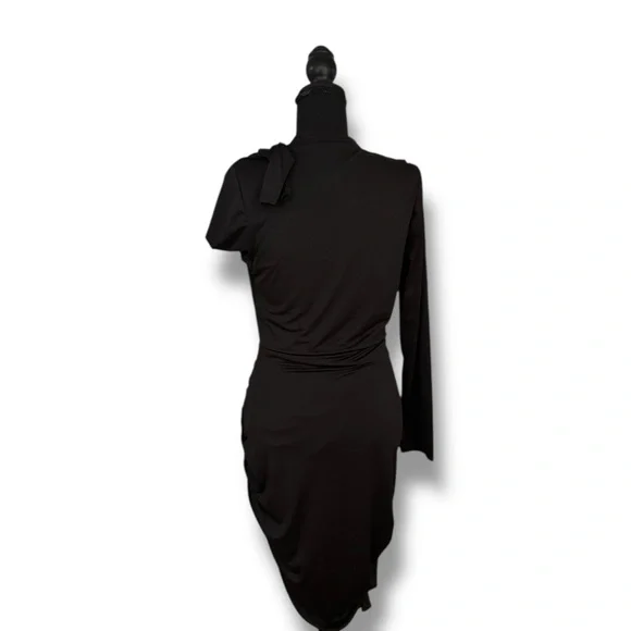 Elegant Black Wrap Dress - Picture 7 of 11
